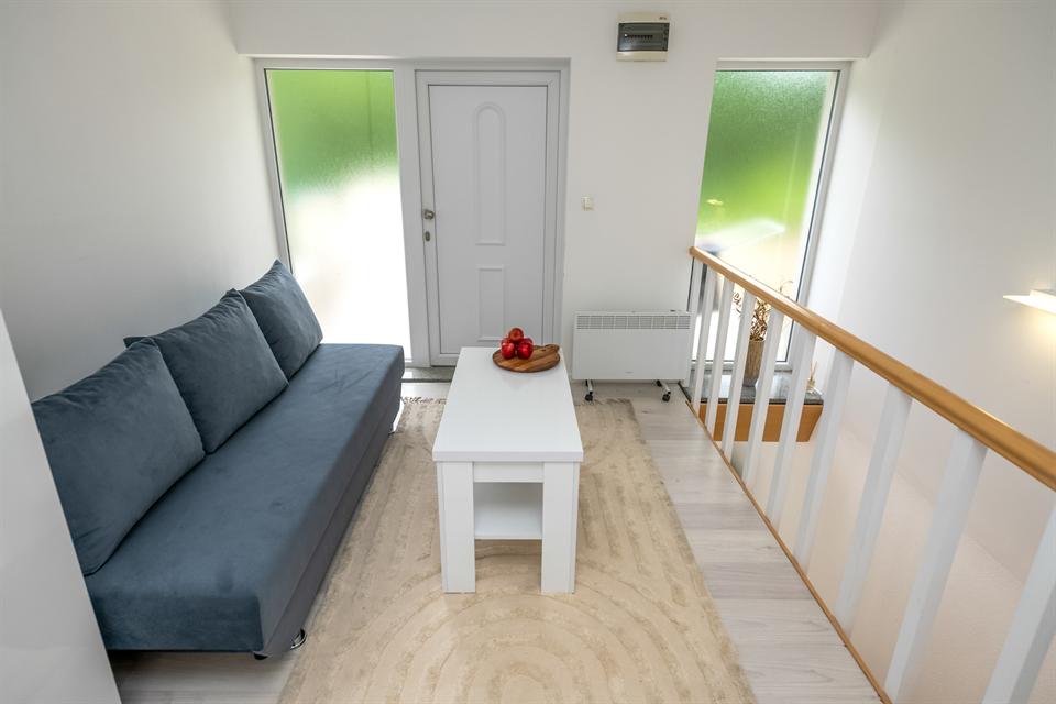 Upper floor sofa lounge